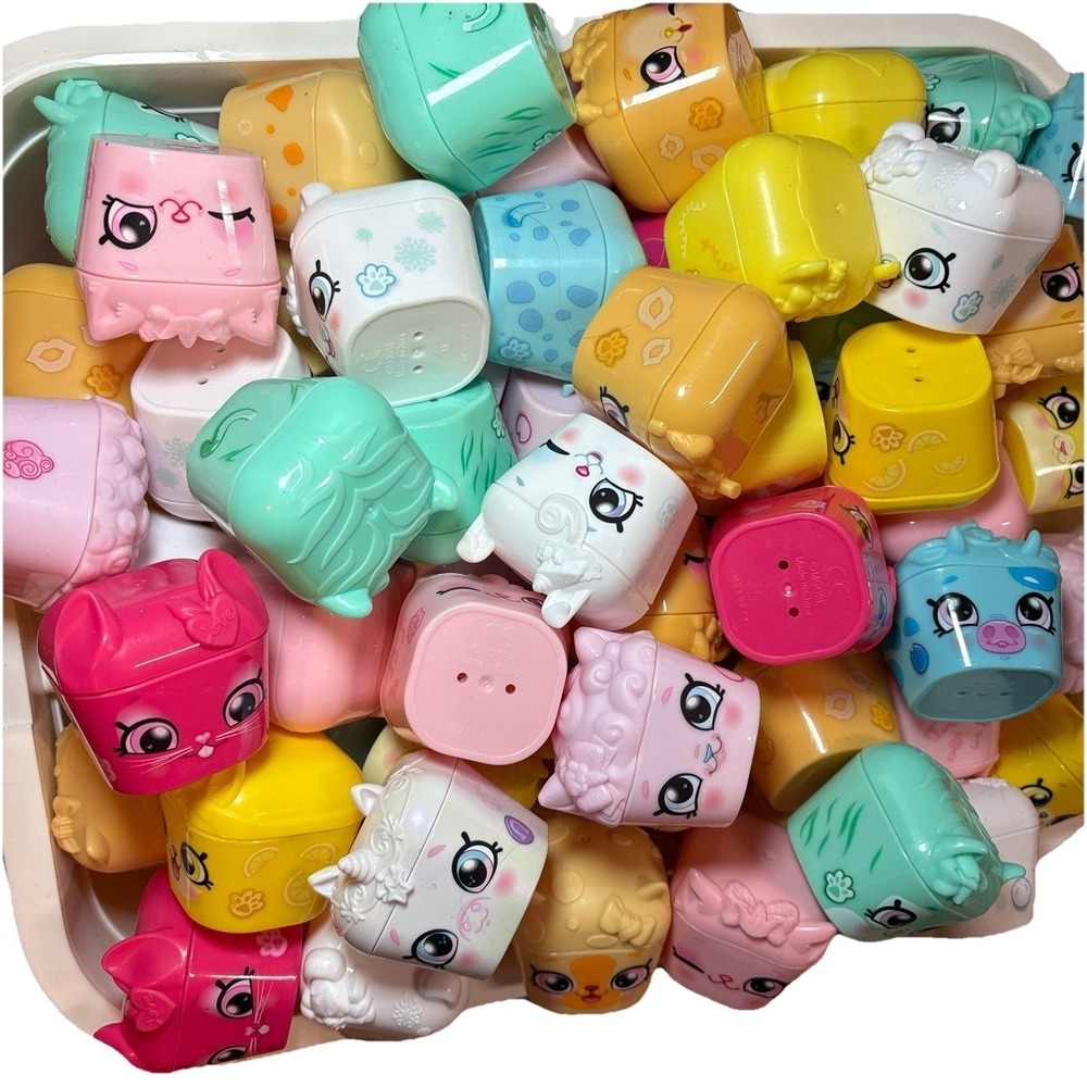 Shopkins Lot 30 Petkins Pods Storage Containers Eggs Cases Various Colors Bundle - Picture 8 of 8
